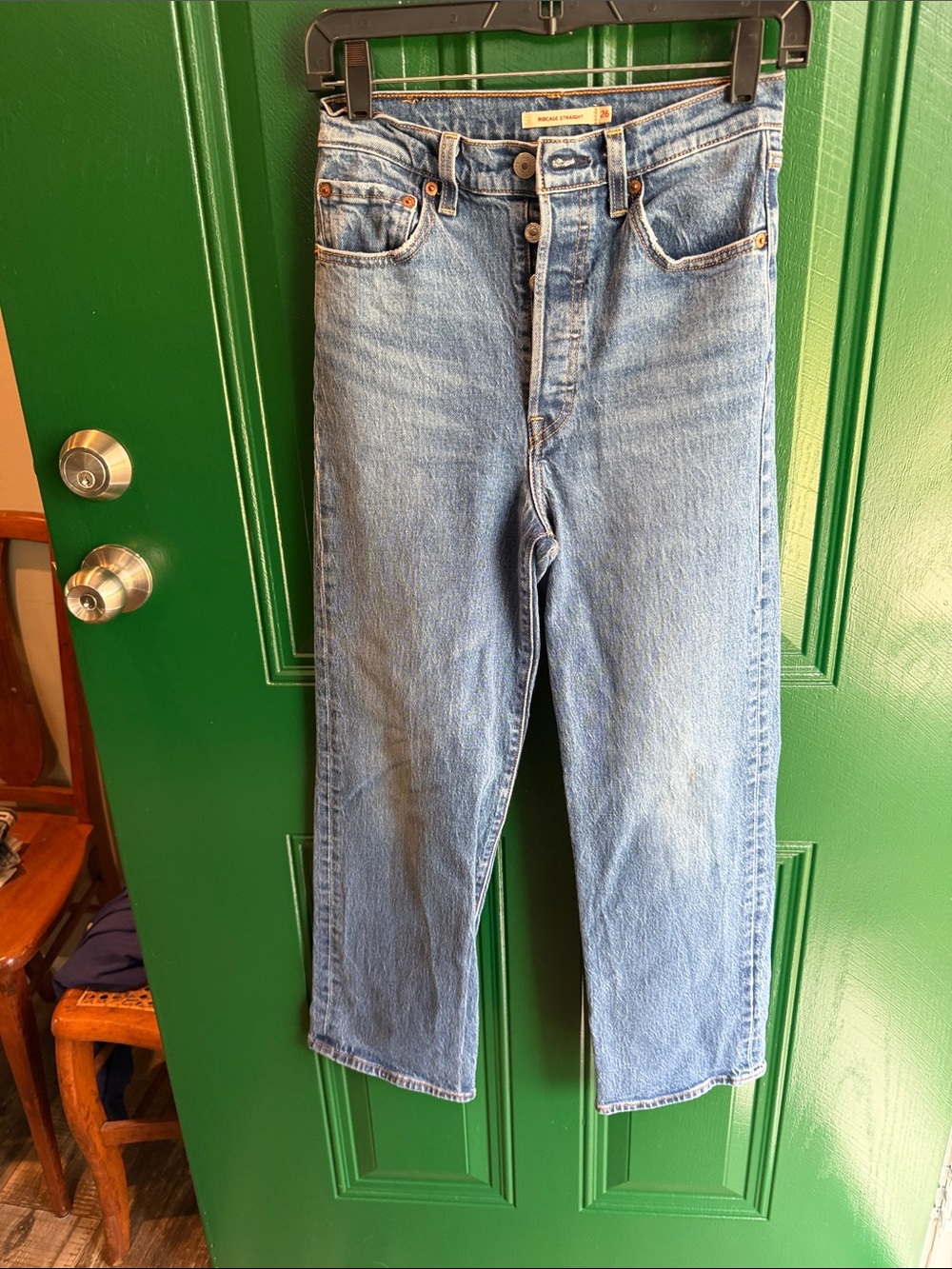 Signature by Levi Strauss Men's Straight Jeans in Light Wash Blue